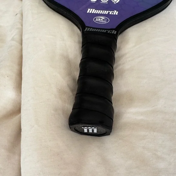 Monarch Purple and Green Pickleball Paddle - Picture 7 of 7